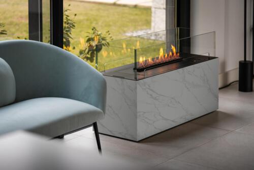 Calacatta Fireplace with Neo Burner 2500px 2